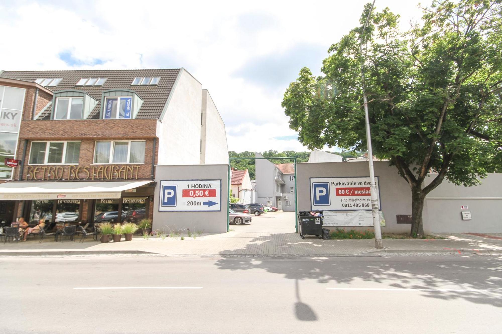 Trenčín Apartman Vita Deluxe מראה חיצוני תמונה